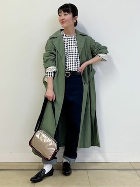「アイテム（トレンチコート、グリーン系）」を使った、natsukiさん（レディース・156cm）の春コーディネート