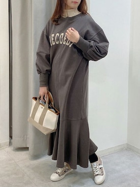 「Bou Jeloud（ブージュルード）のアイテム（スニーカー）」を使った、Bab pressさん（レディース・157cm）の冬コーディネート