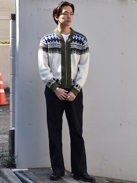 「アイテム（バングル/リストバンド）」を使った、髙橋さん（メンズ・177cm）の秋コーディネート