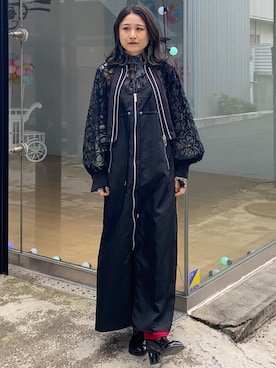 「158cmコーデ」｜「アイテム（ジャンパースカート）」を使った、石渡菜月さん（レディース・158cm）の冬コーディネート