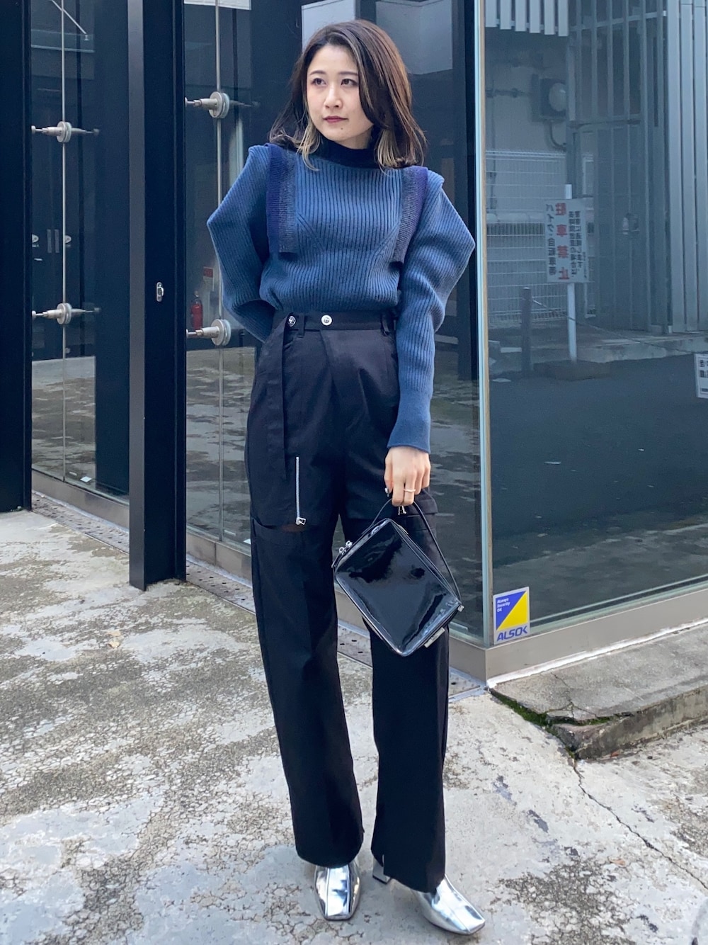 コクーンショルダーニット｜防シワを使ったショップスタッフの人気