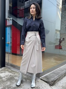 【新品未使用】UNITED TOKYO長袖ブラウス　洗濯可　皺にならない ウィメンズ/トップス/シャツ/ブラウス(長袖)｜UNITED TOKYO