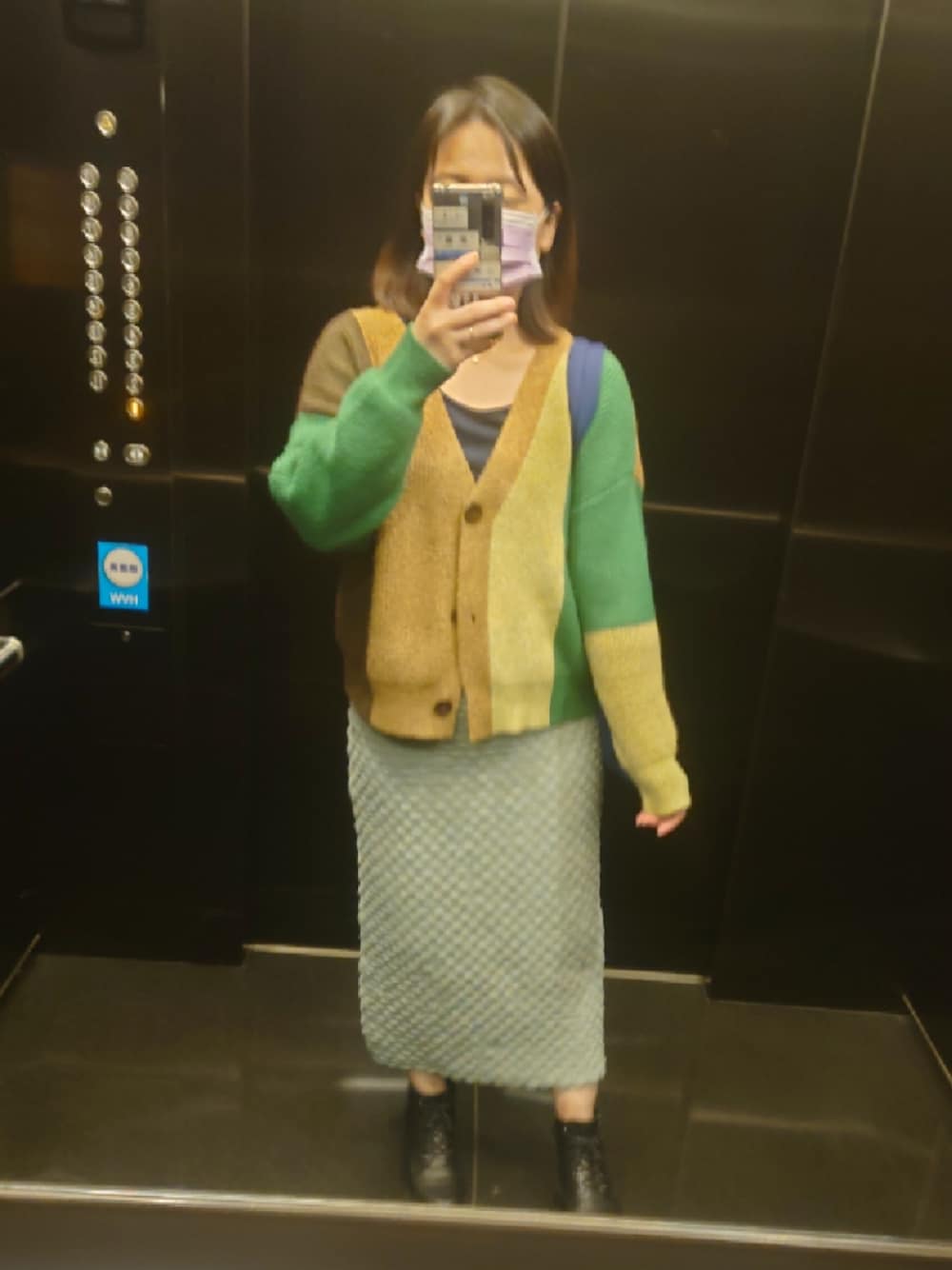 「ootd、160cm、通勤穿搭」｜「LOWRYS FARMのアイテム（スカート、グリーン系）」を使った、perymamaさん（レディース・160cm）の秋コーディネートの1枚目の写真