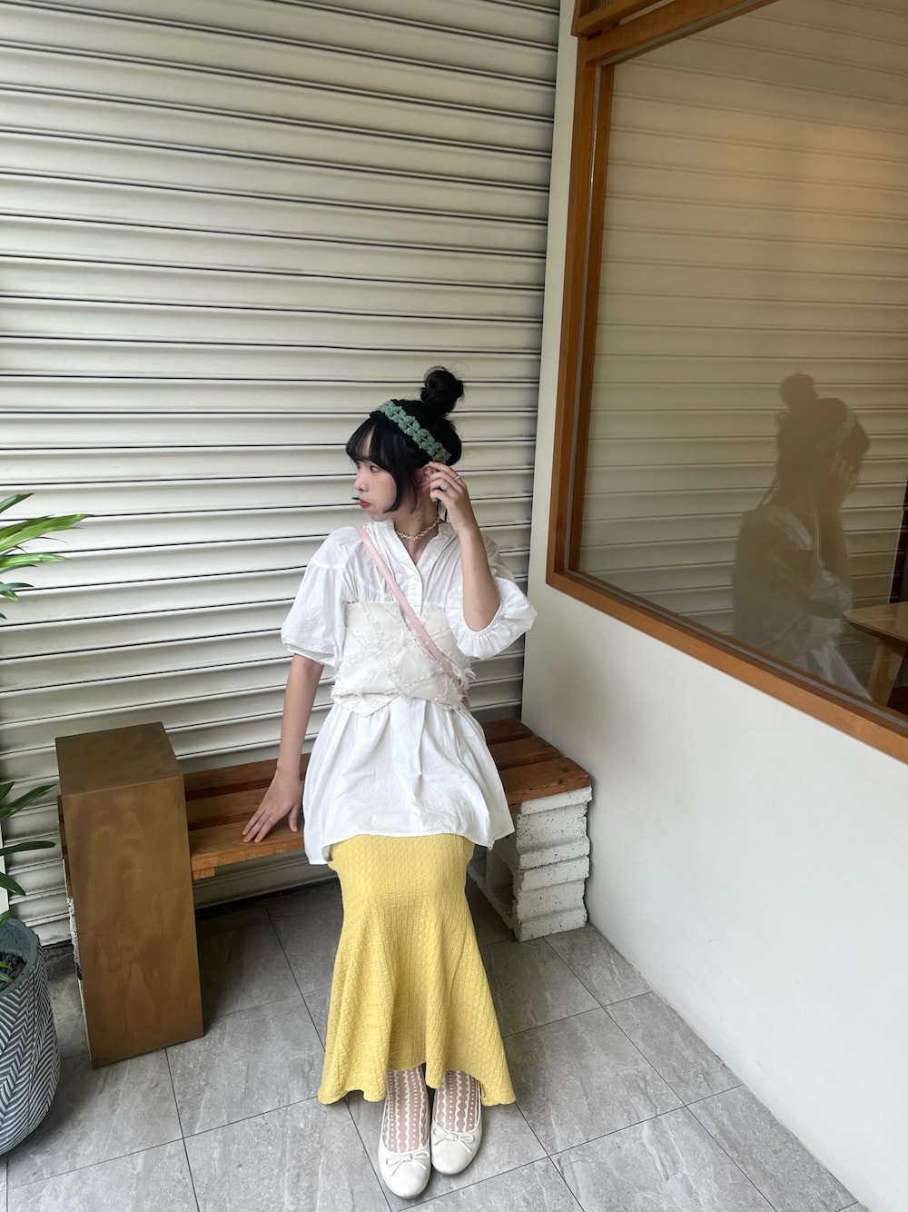 「初夏コーデ、淡色コーデ、淡色女子、ootd、LOWRYS FARM、one after another NICE CLAUP、夏」｜「LOWRYS FARMのフクレジャガードカットフレアスカート（スカート、ホワイト系）」を使った、jieee03eeさん（レディース・163cm）の春コーディネートの1枚目の写真