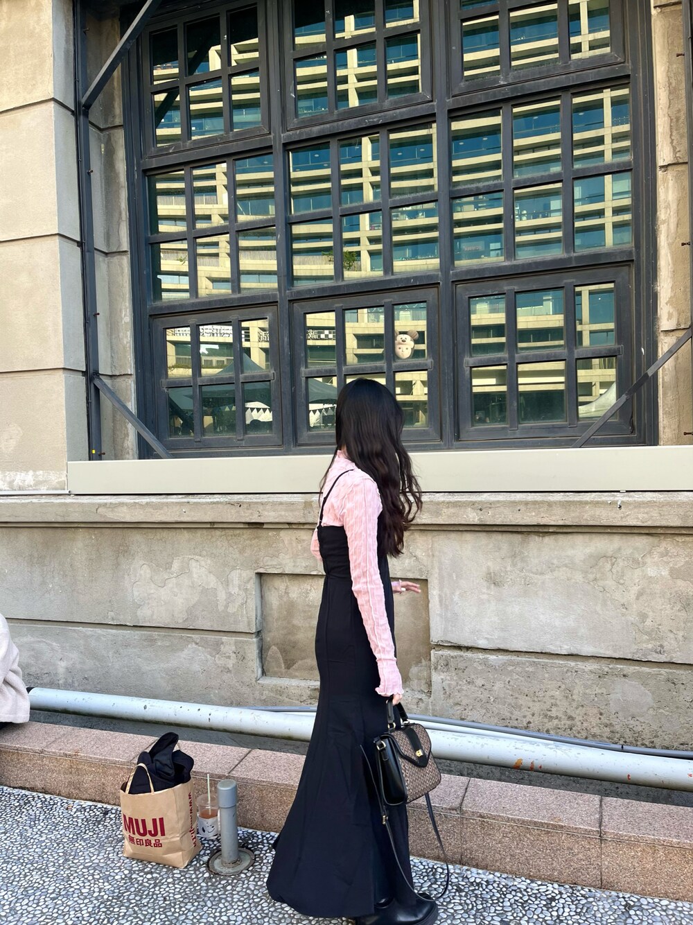 「秋服コーデ、今日のコーデ、秋服、GRL、moussy」｜「MOUSSYのMONOGRAM MINI SHOULDER バッグ（ショルダーバッグ、ブラウン系）」を使った、jieee03eeさん（レディース・163cm）の秋コーディネートの1枚目の写真
