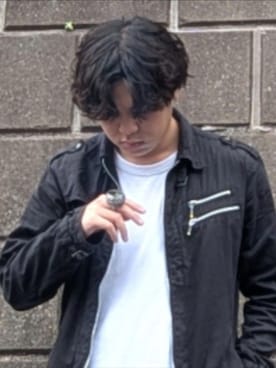 「コンマヘア」｜「アイテム（ジャケット/アウター）」を使った、れいさん（メンズ・174cm）の夏コーディネート
