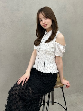 「RESEXXY（リゼクシー）のショルダーオープンシャツ（シャツ/ブラウス、ホワイト系）」を使った、FUMIKAさん（レディース・155cm）の春コーディネート