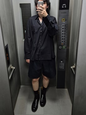 「COS（コス）のアイテム（パンツ）」を使った、米田さん（メンズ・184cm）の秋コーディネート