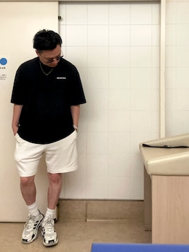 「アイテム（サングラス）」を使った、（asatomoz）さん（メンズ・170cm）の秋コーディネート