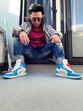 「off white（オフホワイト）のアイテム」を使った、（asatomoz）さん（メンズ・170cm）の冬コーディネート