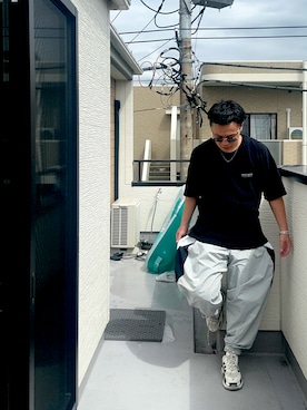 「NIKE（ナイキ）のNIKE（ナイキ）CLUB OS TRACK PT/ナイロントラックパンツ（その他パンツ）」を使った、（asatomoz）さん（メンズ・170cm・40代）の秋コーディネート