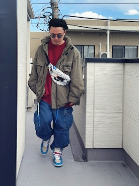 「off white（オフホワイト）のアイテム」を使った、（asatomoz）さん（メンズ・170cm）の冬コーディネート