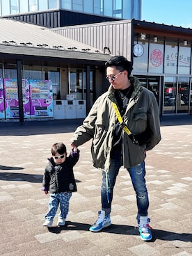 「off white（オフホワイト）のアイテム」を使った、（asatomoz）さん（メンズ・170cm）の冬コーディネート