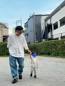 「COOTIE PRODUCTIONS（クーティープロダクションズ）のアイテム（Tシャツ/カットソー）」を使った、（asatomoz）さん（メンズ・170cm・40代）の夏コーディネート