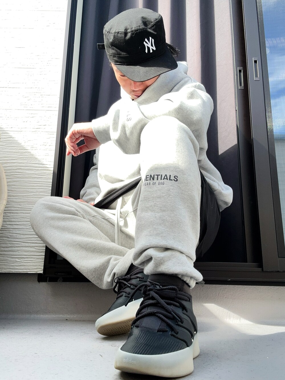 asatomoz）｜adidas x fear of god athleticsのスニーカーを使った 