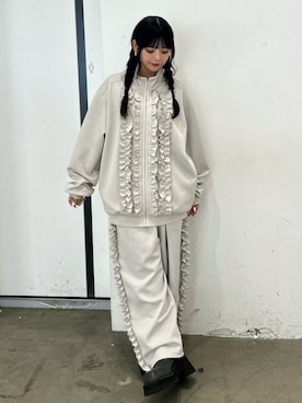 「アイテム（ジャージ）」を使った、ALICEさん（レディース・152cm）の秋コーディネート