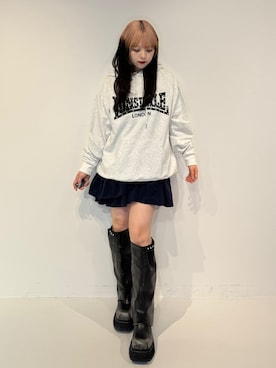 「jouetie（ジュエティ）の【LONSDALE×jouetie】スタッズBIGフーディー（パーカー、ホワイト系）」を使った、ALICEさん（レディース・152cm）の春コーディネート