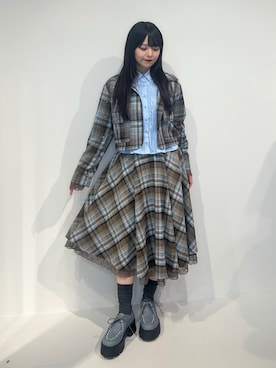 「アイテム（ローファー、ブルー系）」を使った、ALICEさん（レディース・152cm）の秋コーディネート