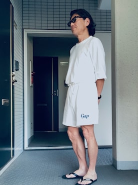 「BAYFLOW（ベイフロー）のアイテム（Tシャツ/カットソー）」を使った、けいいちさん（メンズ・170cm・50代）の夏コーディネート