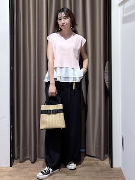 「VIS（ビス）のアイテム（パンツ）」を使った、eminaさん（レディース・165cm）の夏コーディネート