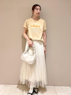 「ワンハンドル」｜「アイテム（スカート）」を使った、eminaさん（レディース・165cm）の春コーディネート