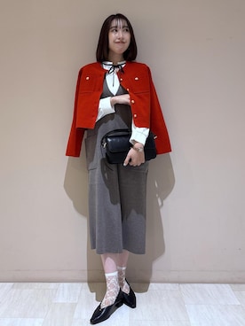 「アイテム（ジャンパースカート）」を使った、eminaさん（レディース・165cm）の秋コーディネート