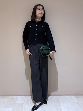 「アイテム（バンダナ/スカーフ）」を使った、eminaさん（レディース・165cm）の秋コーディネート