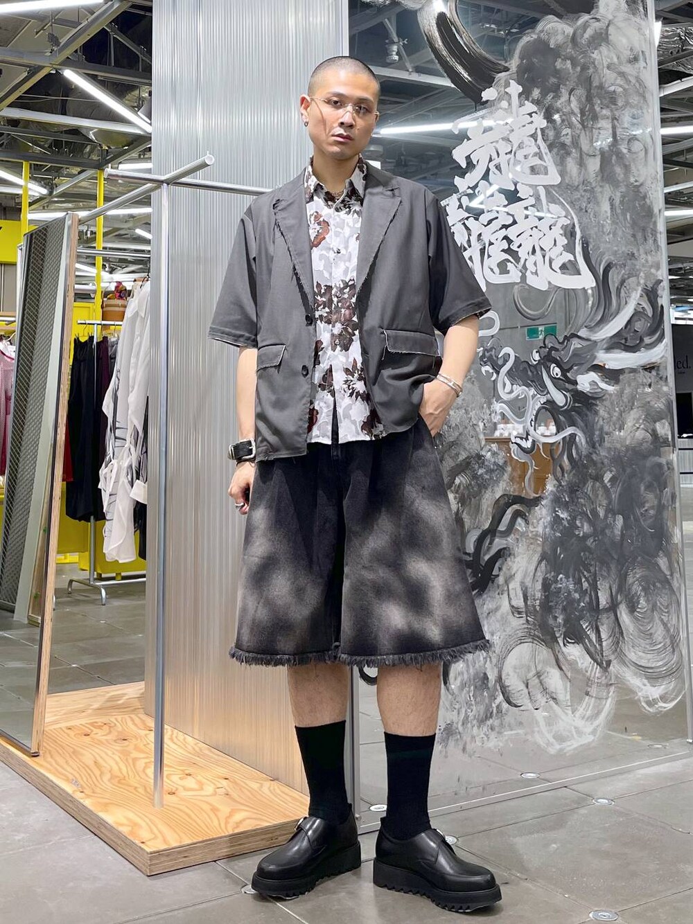 HARE（ハレ）の「フラワージャガードシアーシャツSS(HARE