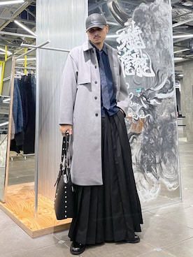 「坊主」｜「アイテム（ステンカラーコート）」を使った、はのやんさん（メンズ・182cm）の秋コーディネート
