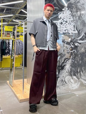 「アイテム（パンツ、レッド系）」を使った、はのやんさん（メンズ・182cm）の夏コーディネート