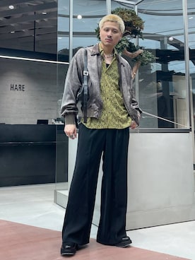 「アイテム（ブルゾン、ブラウン系）」を使った、はのやんさん（メンズ・182cm）の春コーディネート