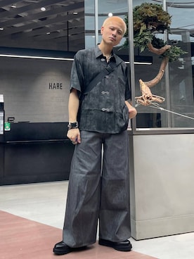 「アイテム（メッセンジャーバッグ）」を使った、はのやんさん（メンズ・182cm）の夏コーディネート