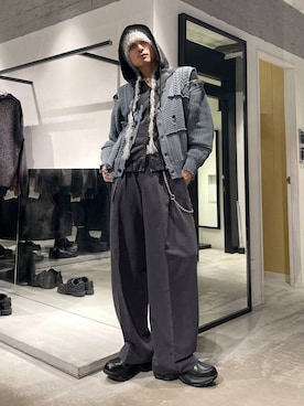 「アイテム（カーディガン/ボレロ）」を使った、はのやんさん（メンズ・182cm）の秋コーディネート