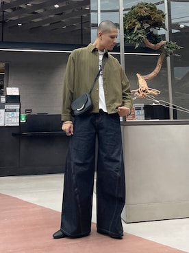「アイテム（バレエシューズ）」を使った、はのやんさん（メンズ・182cm）の秋コーディネート