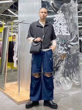 「HARE（ハレ）の2WAY-ZIPカーゴパンツ(HARE)（カーゴパンツ）」を使った、はのやんさん（メンズ・182cm）の夏コーディネート