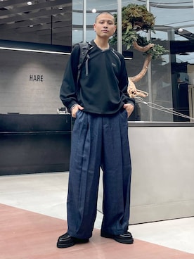 「アイテム（バックパック/リュック）」を使った、はのやんさん（メンズ・182cm）の秋コーディネート