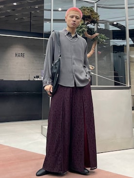 「アイテム（バレエシューズ）」を使った、はのやんさん（メンズ・182cm）の秋コーディネート