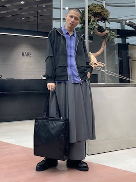 「アイテム（トートバッグ）」を使った、はのやんさん（メンズ・182cm）の秋コーディネート