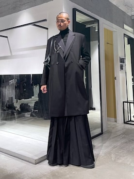 「アイテム（チェスターコート）」を使った、はのやんさん（メンズ・182cm）の秋コーディネート