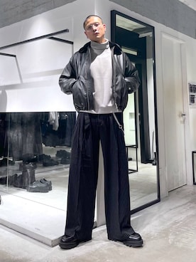 「アイテム（ウォレットチェーン）」を使った、はのやんさん（メンズ・182cm）の秋コーディネート