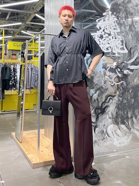 「アイテム（パンツ、レッド系）」を使った、はのやんさん（メンズ・182cm）の夏コーディネート