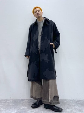 「坊主」｜「アイテム（ステンカラーコート）」を使った、はのやんさん（メンズ・182cm）の秋コーディネート
