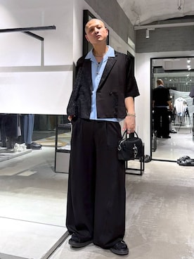 「HARE（ハレ）のダブルバックルサンダル(HARE)（サンダル、ブラック系）」を使った、はのやんさん（メンズ・182cm）の春コーディネート