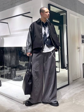 「アイテム（トートバッグ）」を使った、はのやんさん（メンズ・182cm）の秋コーディネート