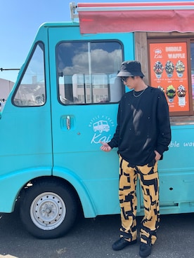 「DRIES VAN NOTEN（ドリスヴァンノッテン）のアイテム（スウェットパンツ）」を使った、センセーさん（メンズ・183cm）の春コーディネート