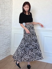 モノクロマティックフレアワンピース|リゼクシー(RESEXXY モノクロマティックフレアワンピース|リゼクシー(RESEXXY