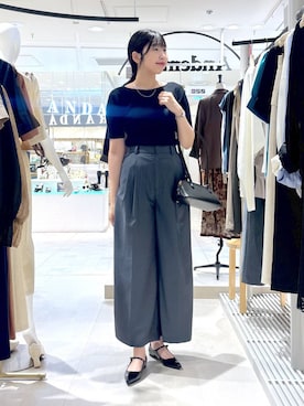 「アイテム（バレッタ/ヘアクリップ）」を使った、andemiu_mizukiさん（レディース・170cm）の秋コーディネート