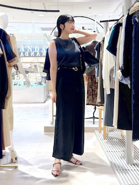 「アイテム（チャーム）」を使った、andemiu_mizukiさん（レディース・170cm）の秋コーディネート