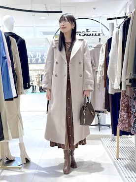 「Andemiu（アンデミュウ）のメルトンウールスタンドロングコート493954（チェスターコート）」を使った、andemiu_mizukiさん（レディース・170cm）の秋コーディネート