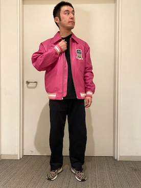 「アイテム（スタジャン、ピンク系）」を使った、hryk1998さん（メンズ・167cm）の冬コーディネート